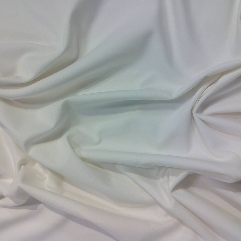 Bavlna bílá oděvní