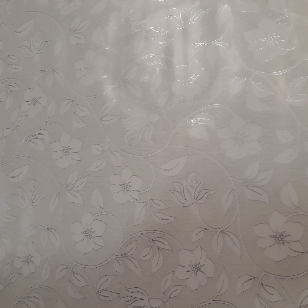 ubrus PVC sv.šedo-bílý květiny š.140cm