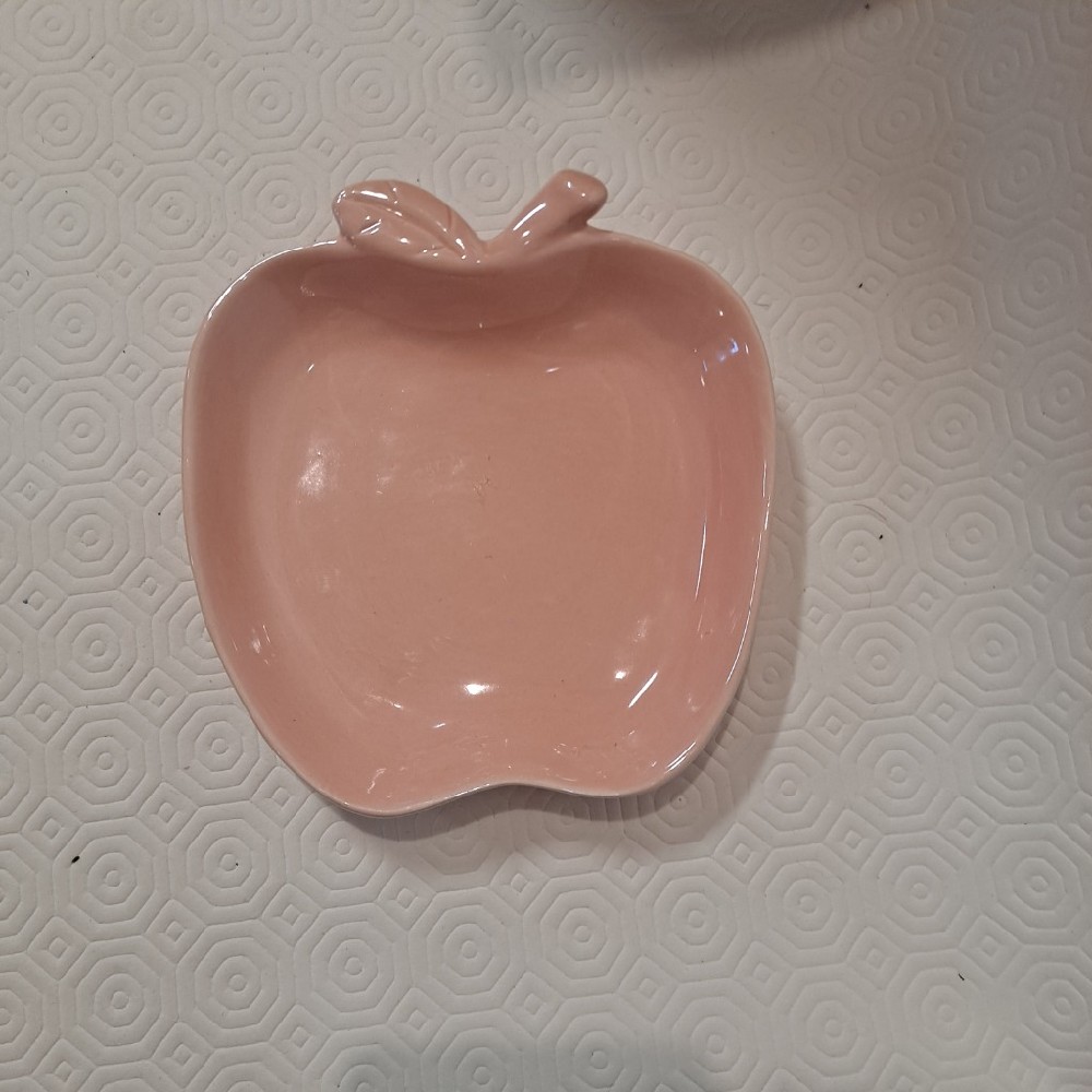 talířek keramický jablko 15cm