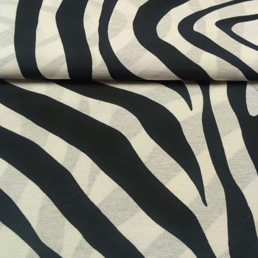dekoračka Zebra 2 černo bílá 140