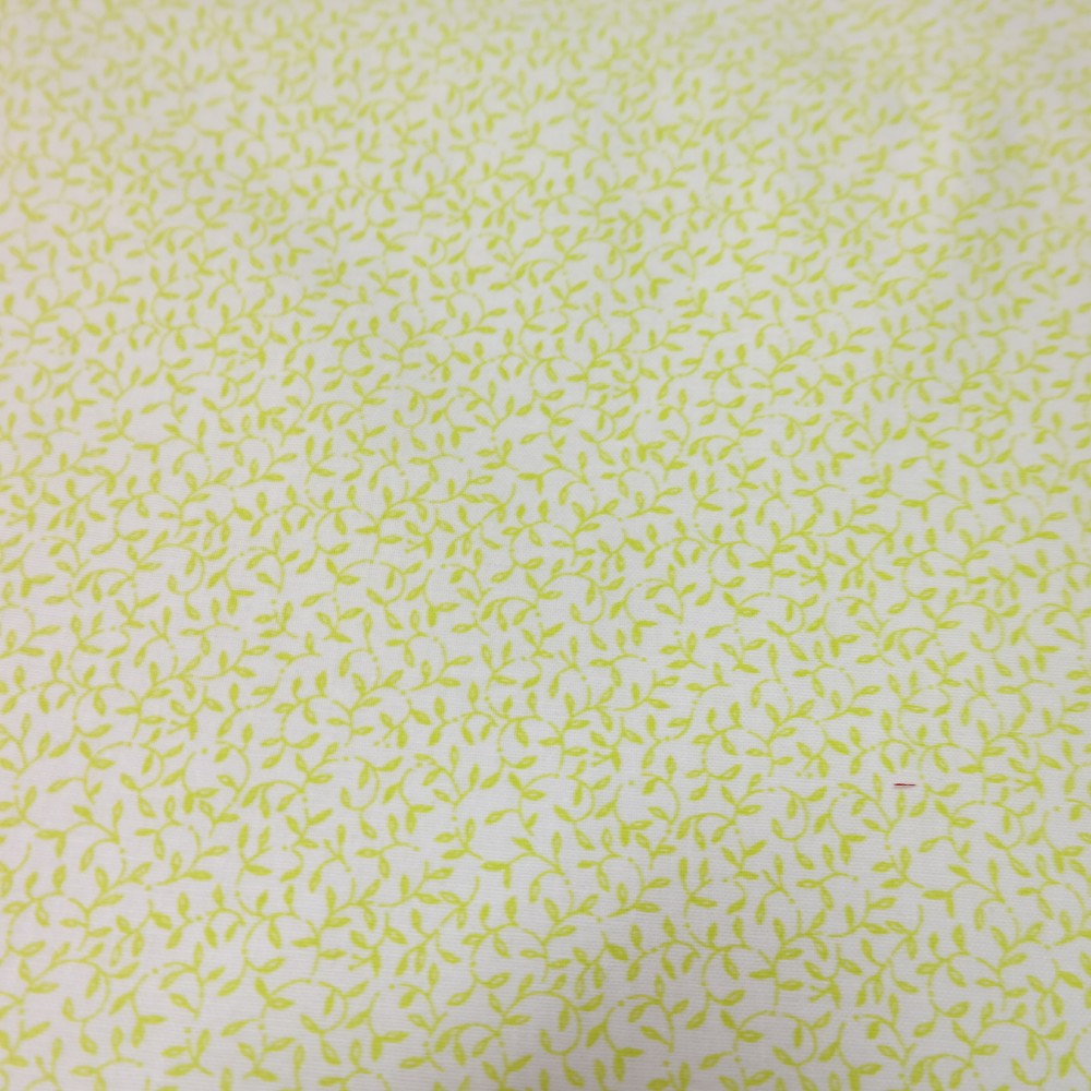bavlna bílá zelené lístky 140 cm