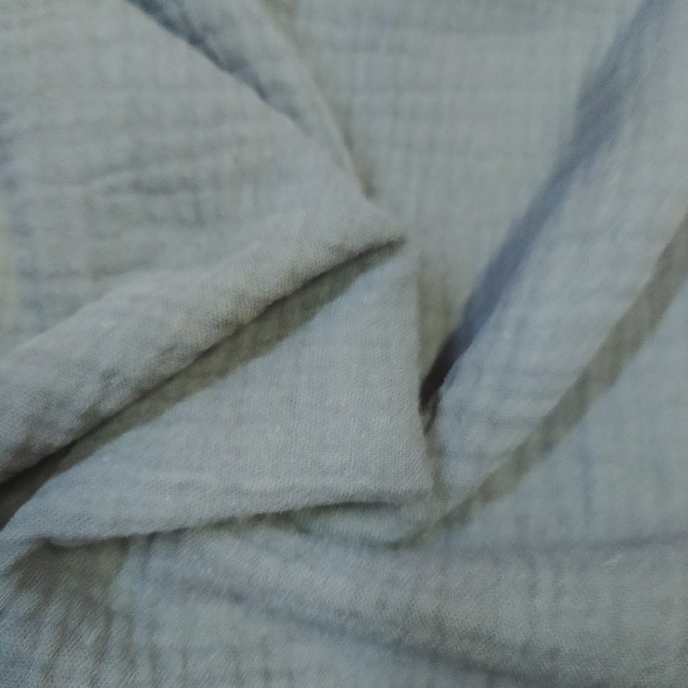 bavlna  mušelín tmavší šedá 140 cm