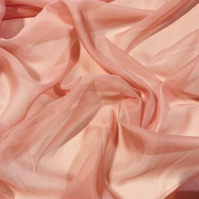 záclona voál tělově růžová š.150 K
