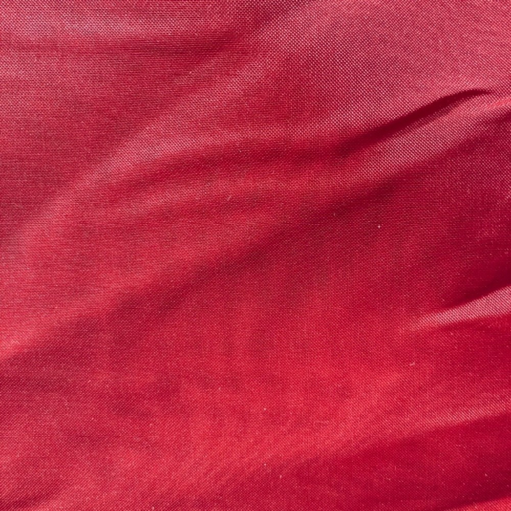 záclona  voál červený 150cm