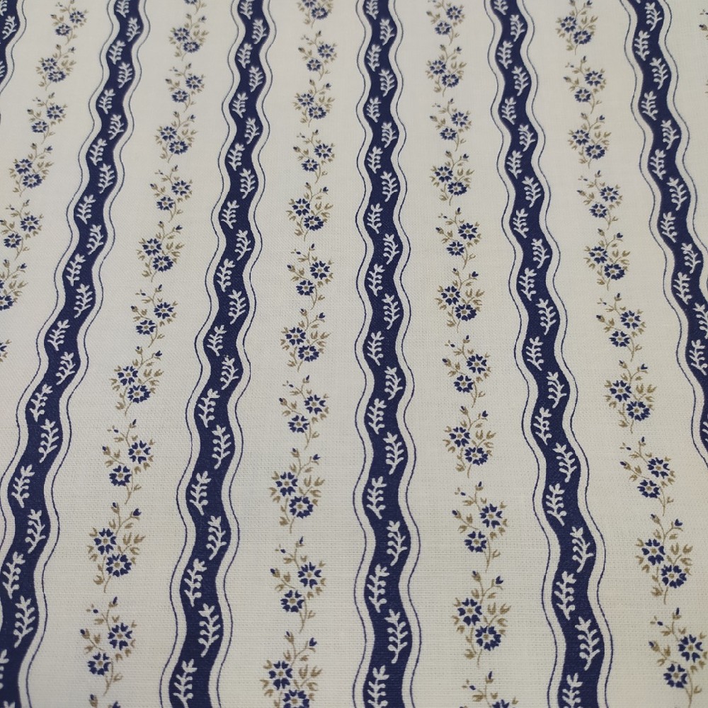 bavlna bílá modré vlny kytičky š.150cm