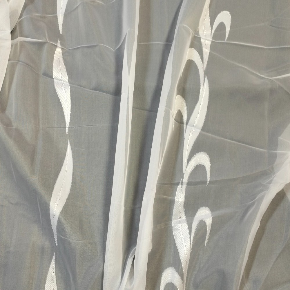 Záclona 300cm Rand J2060-01 bílo stříbrná voál s olůvkem