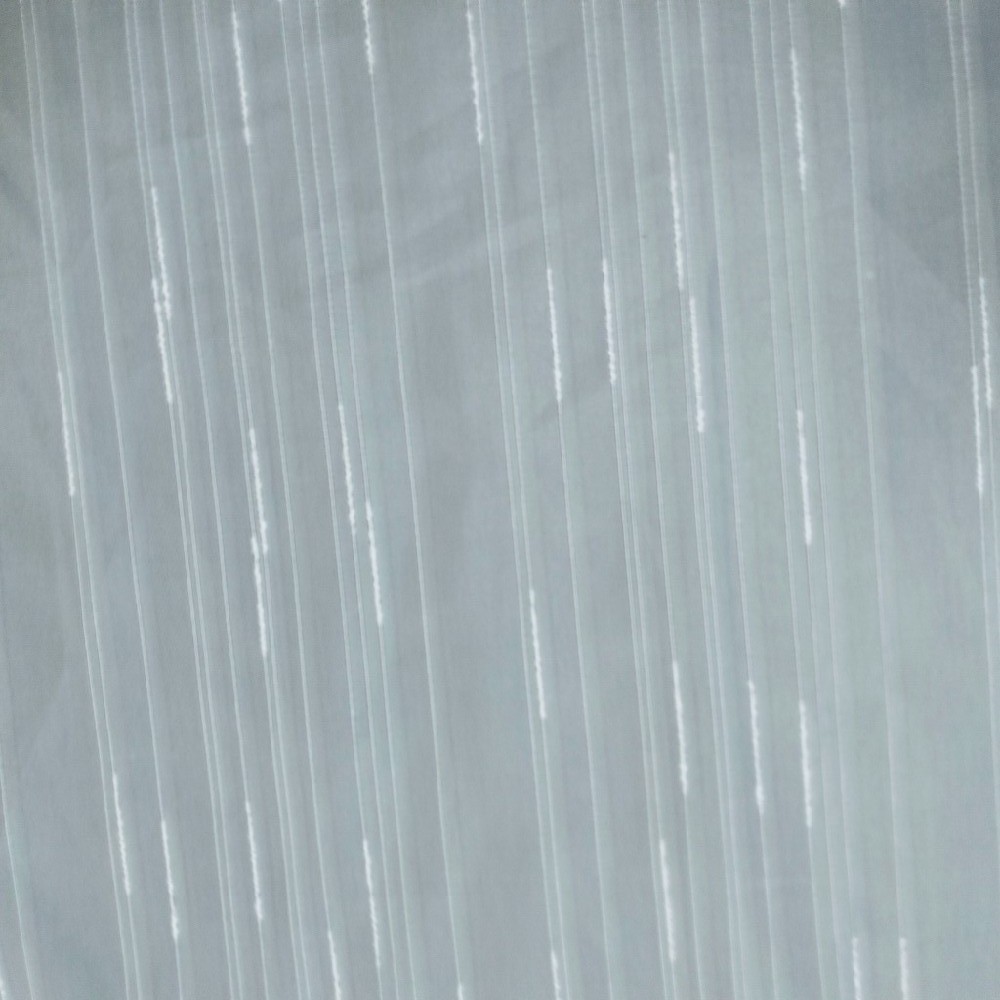 zaclona bílé prší šíře 150 cm žakár