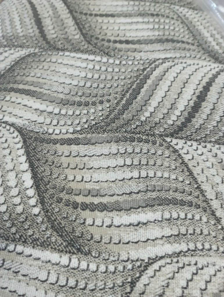 dekoračka loneta  šedp bílo černý abstraktní vzor 140 cm