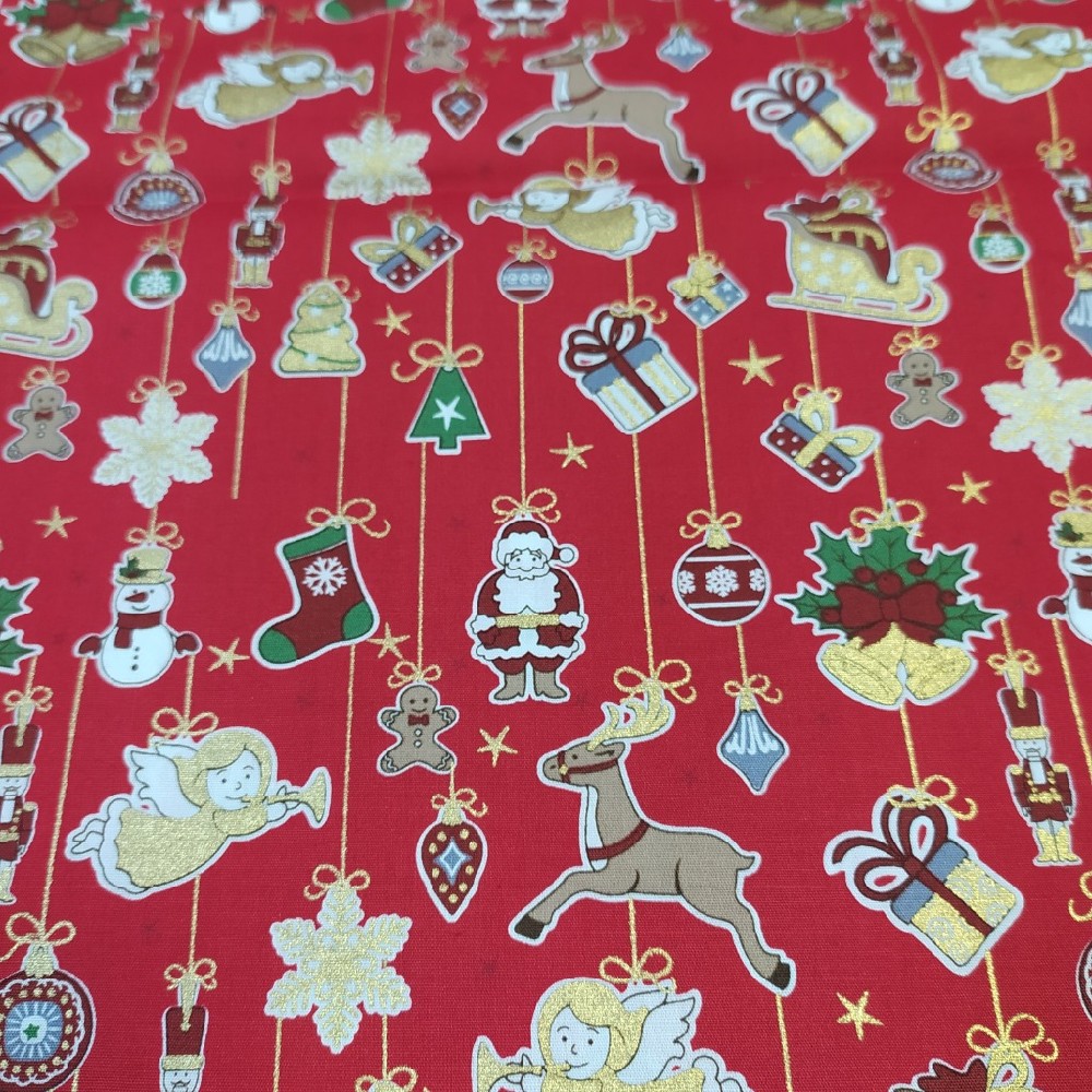 bavlna vánoce zlaté a barevné ozdoby na červené š.148cm 100% bavlna