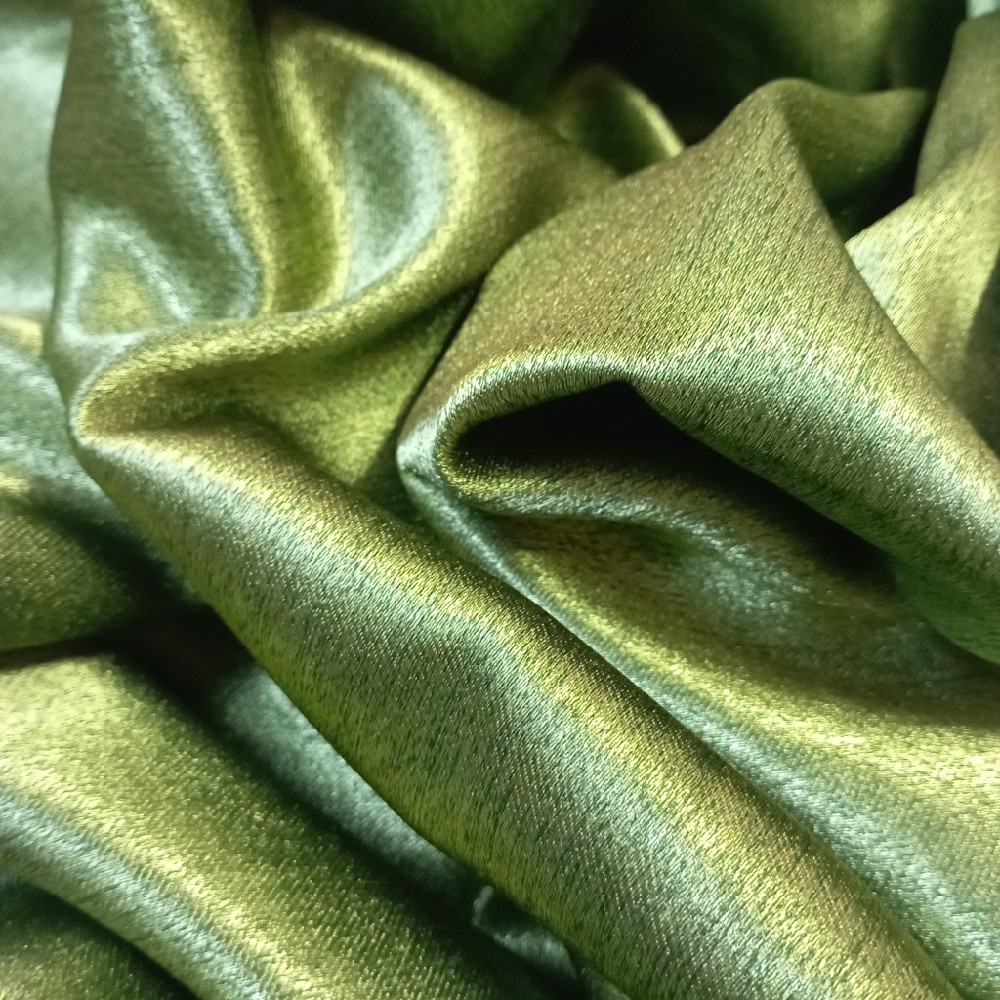 dekoračka blac out  zelený saténový 150 cm č.16