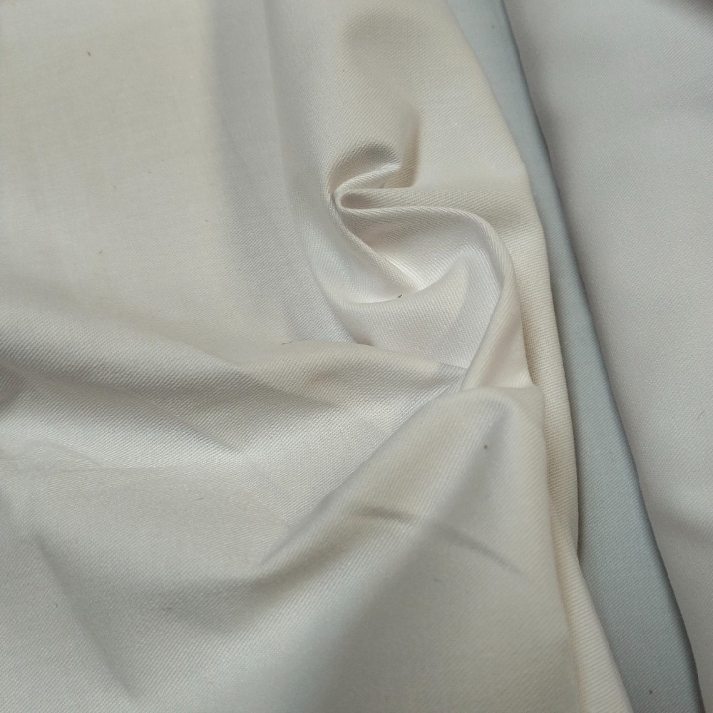 bavlna  kepr bílá š..160 cm