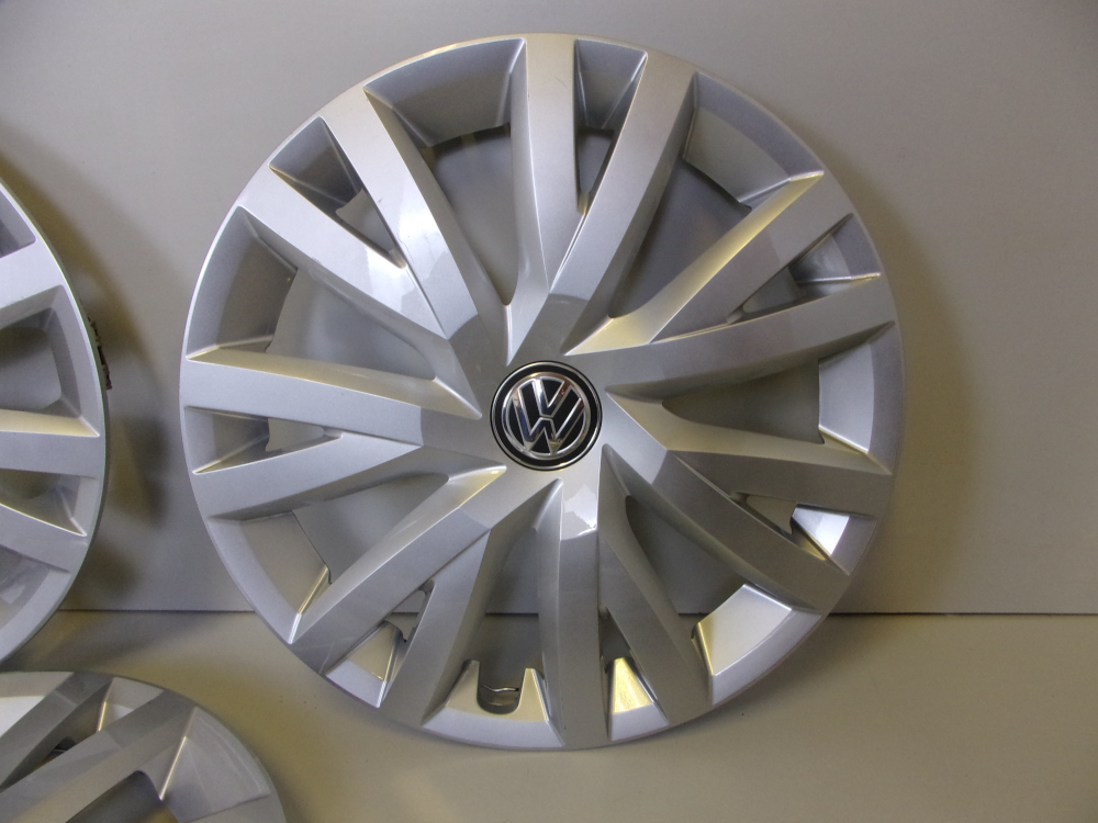 Poklice 16" originál VW 5G0.601.147.B - sada 4 ks