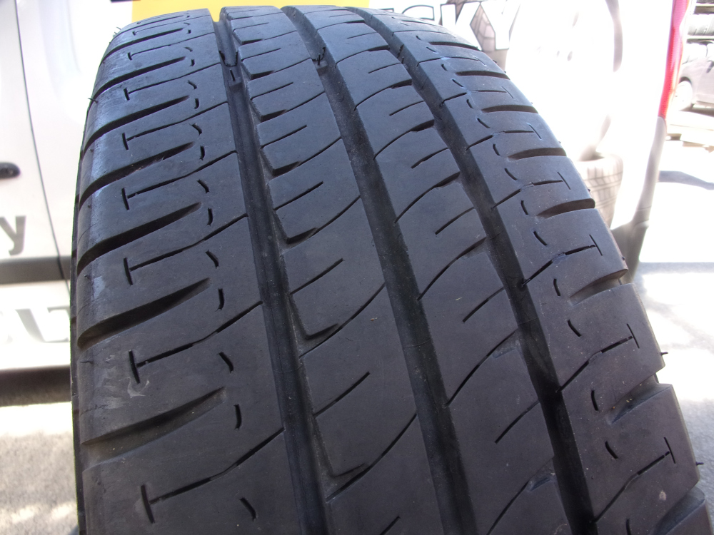 225/70/15C 112/110S MICHELIN Agilis, letní