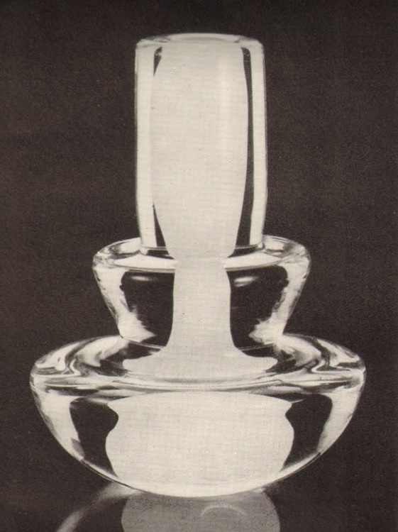 S. Libenský -  Symposium 1977, Vase