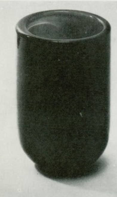 P. Hora - 7529/17, Vase